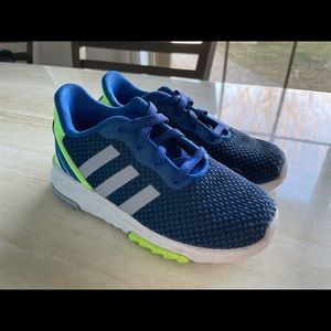 Adidas Toddler sneaker in Blue